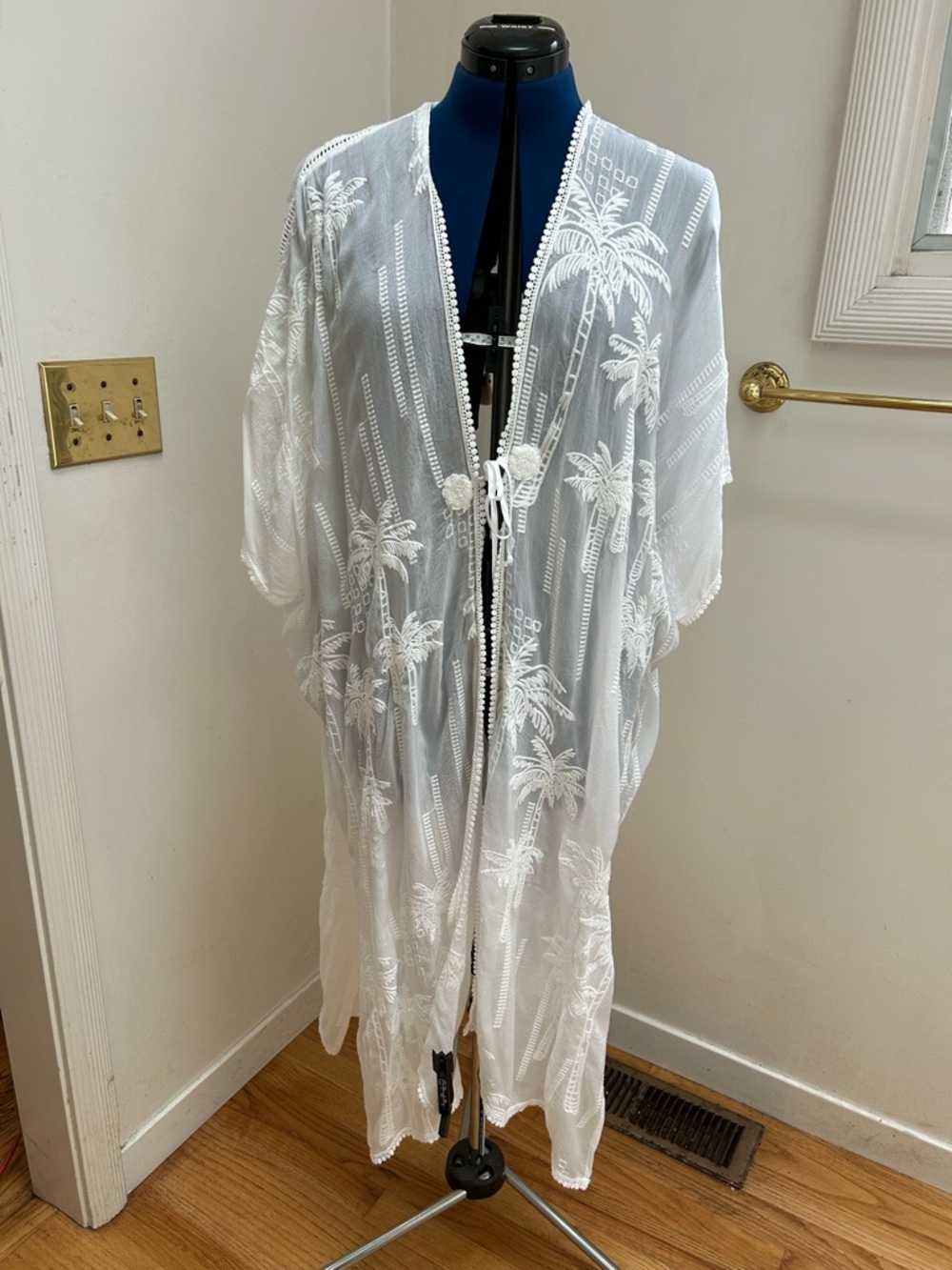 Johnny Was White Palm Georgia Kimono